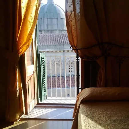 Residenza Il Duomo B&B 트로페아