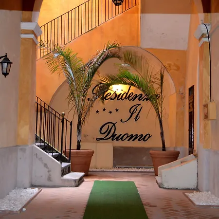 Residenza Il Duomo 3* 트로페아
