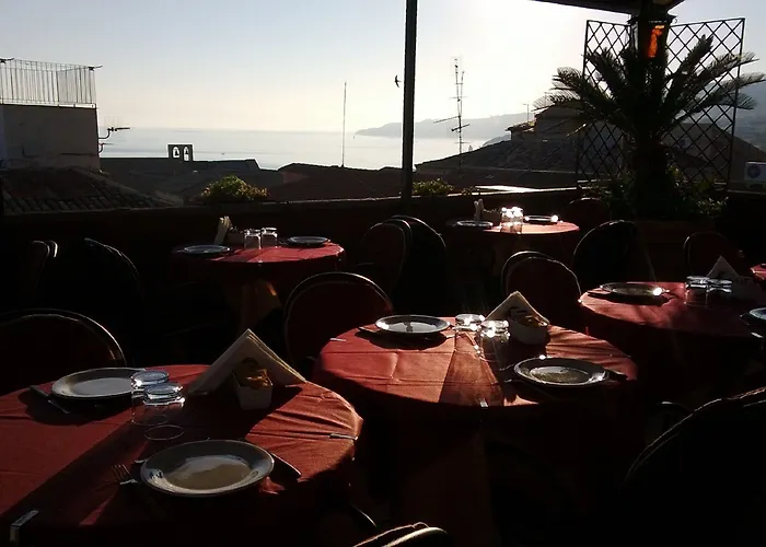 大教堂二号公寓 住宿加早餐酒店