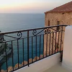 Residenza Il Duomo 4* Тропея
