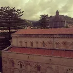 Residenza Il Duomo 4* Тропея
