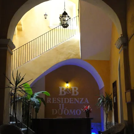 Residenza Il Duomo 3* تروبيا