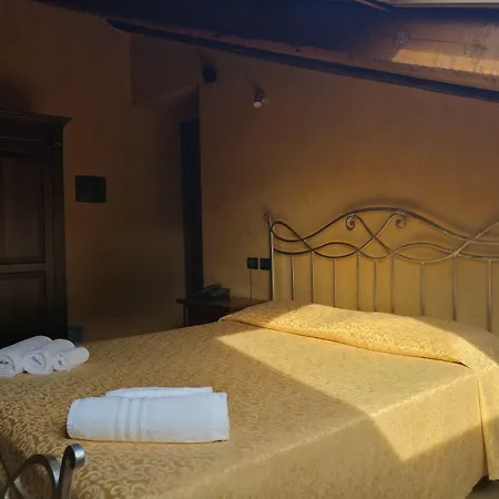 Residenza Il Duomo فندق مبيت وإفطار تروبيا